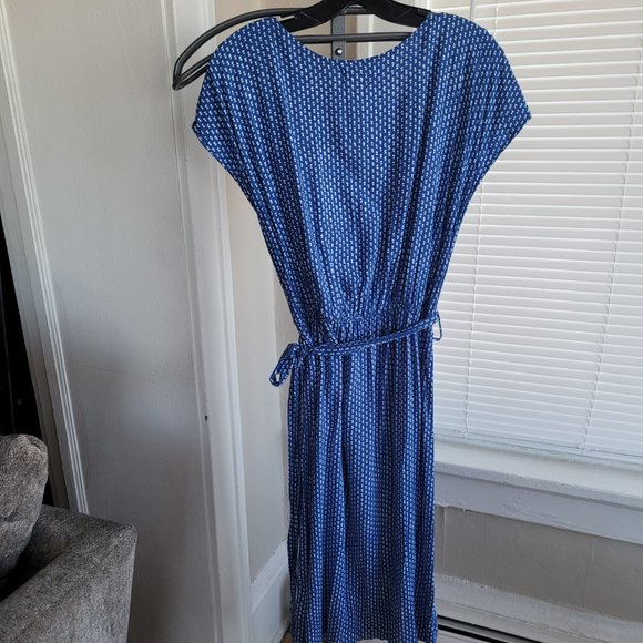 Blue and white wrap dress - Picture 3 of 5
